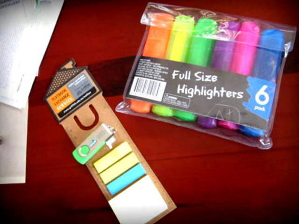 Colourful highlighters and post it notes